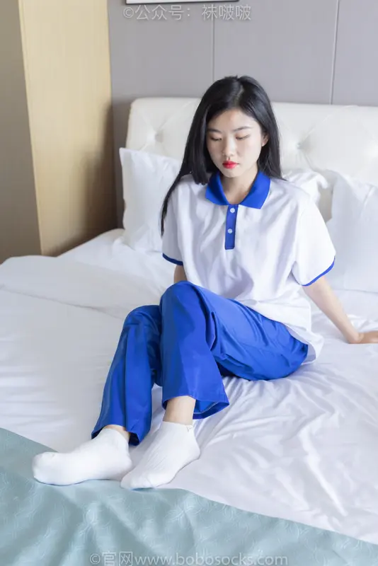 [BoBoSocks袜啵啵]NO.039 小奶熊-校服、vans帆布鞋、短白棉袜、裸足 16