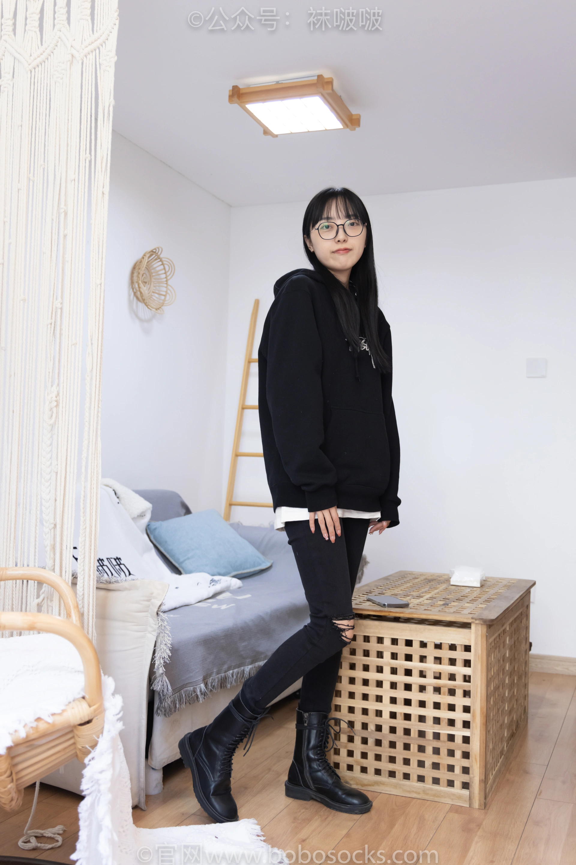 [BoBoSocks袜啵啵]NO.061 稚予-短靴、白棉袜、裸足 2